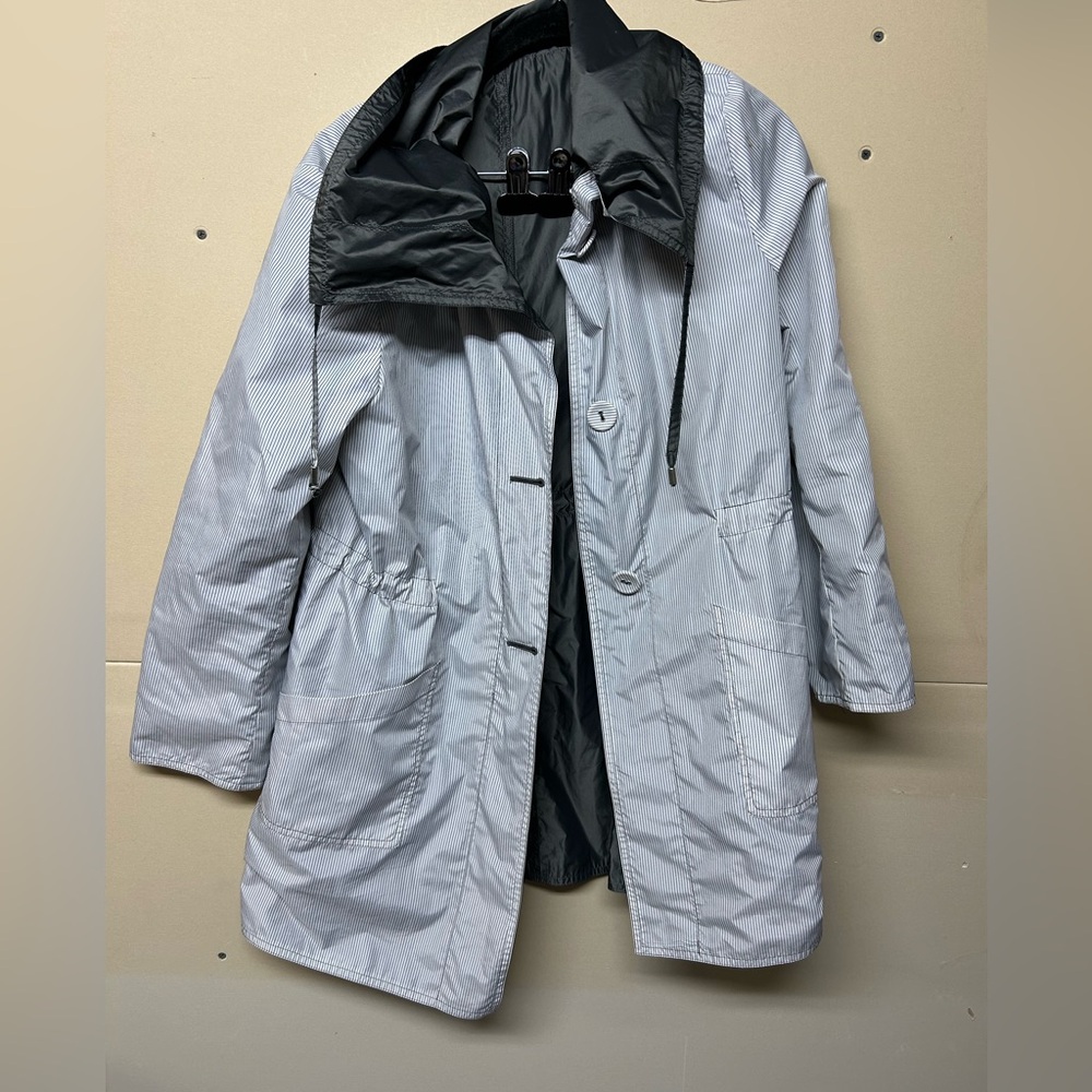 2/$20❤️- JACKET | Unisex reversible rain jacket O/S